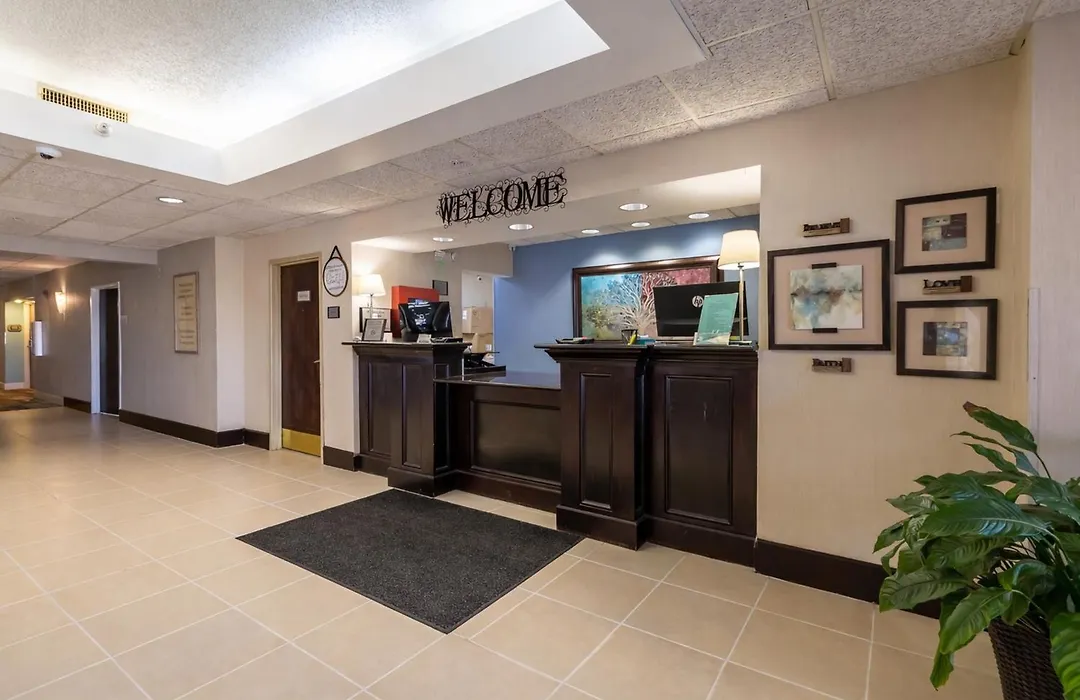 Greenfield Inn & Suites Owensboro, Ky Airport-1